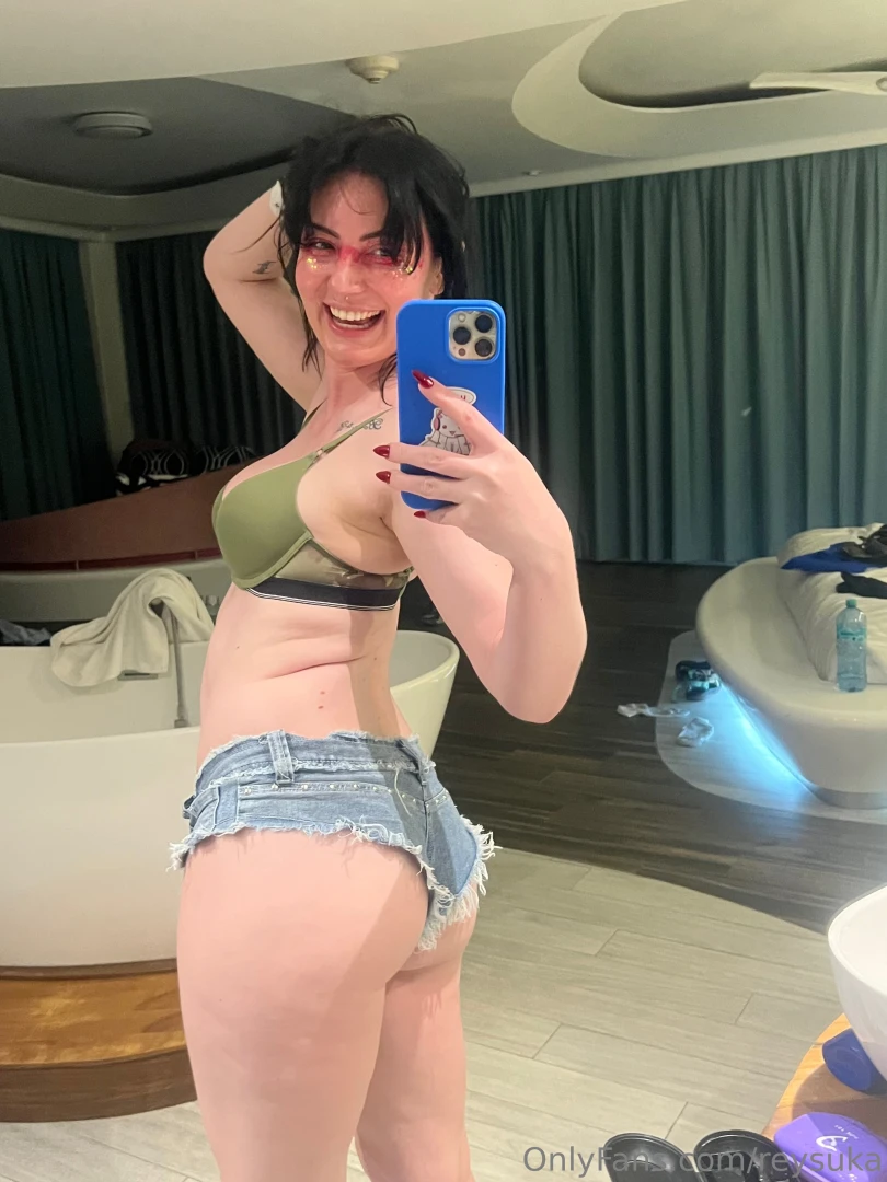 Caught mid-flirt and loving it part 1 