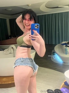 Caught mid-flirt and loving it part 1