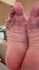Who s want to clean my soles