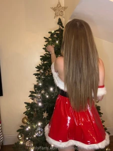 Merry christmas hunnies i hope you have the best day