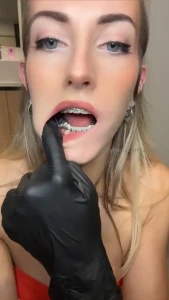 Hello my lovelies firstly merry christmas hope y all have had an part 1