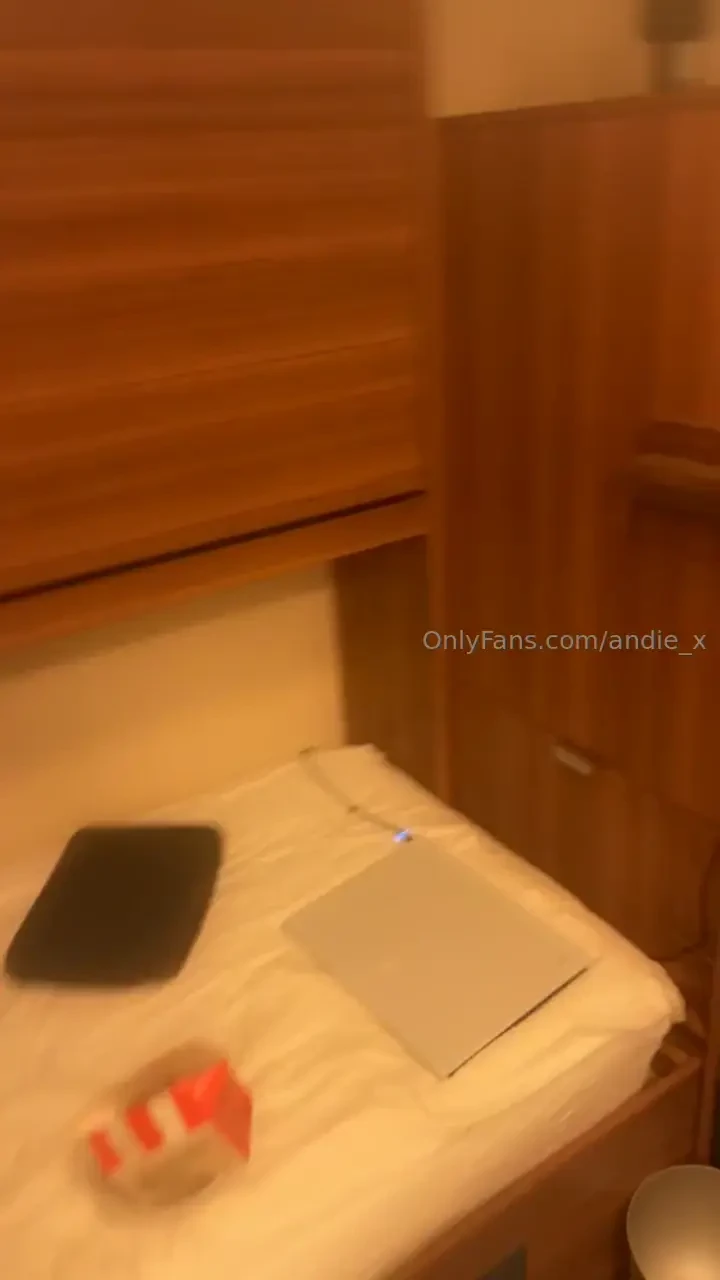 Guys i am still alive so i was booked at the last minute to play music 