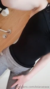 Does my ass look good in these tight leggings