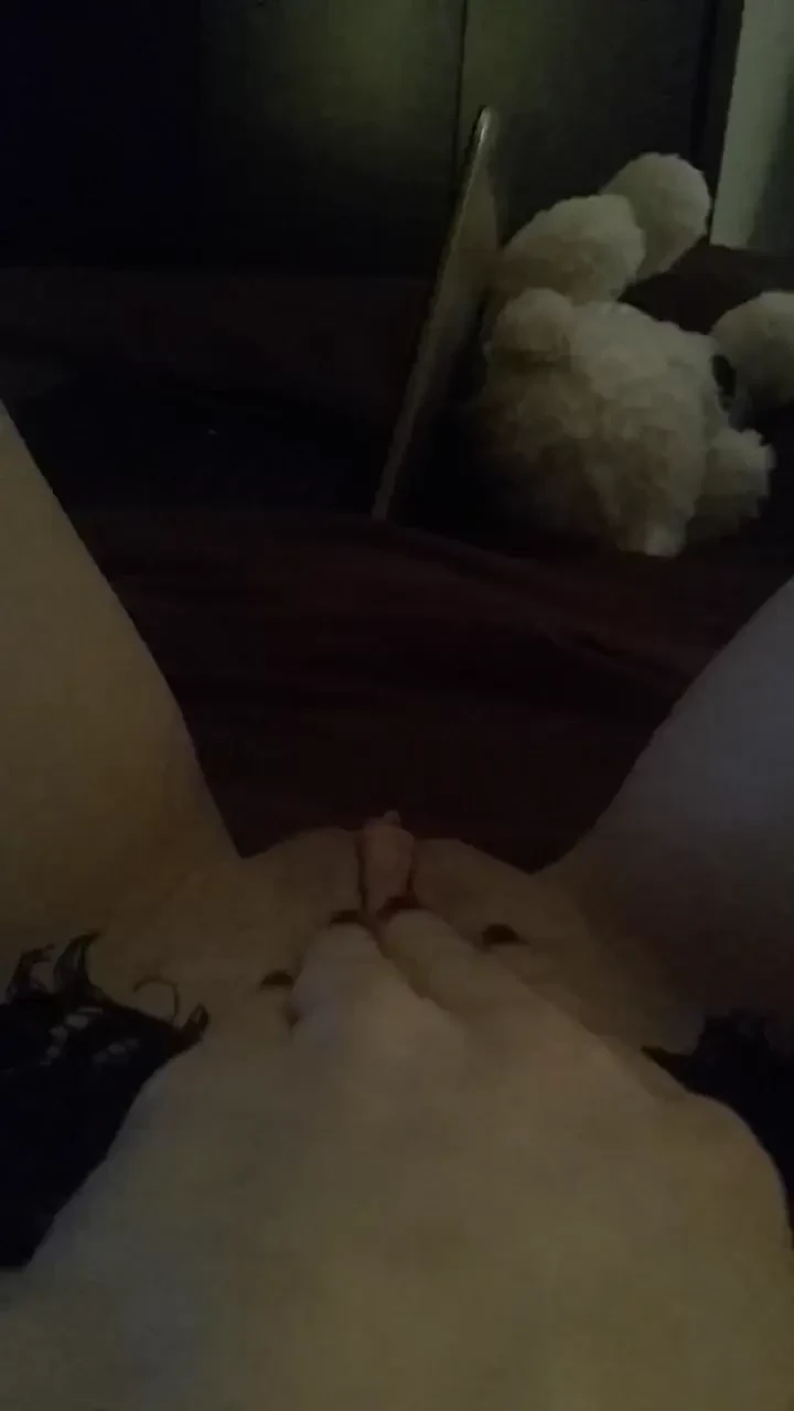 Lasered pussy almost all the hair gone now 2 more sessions left 