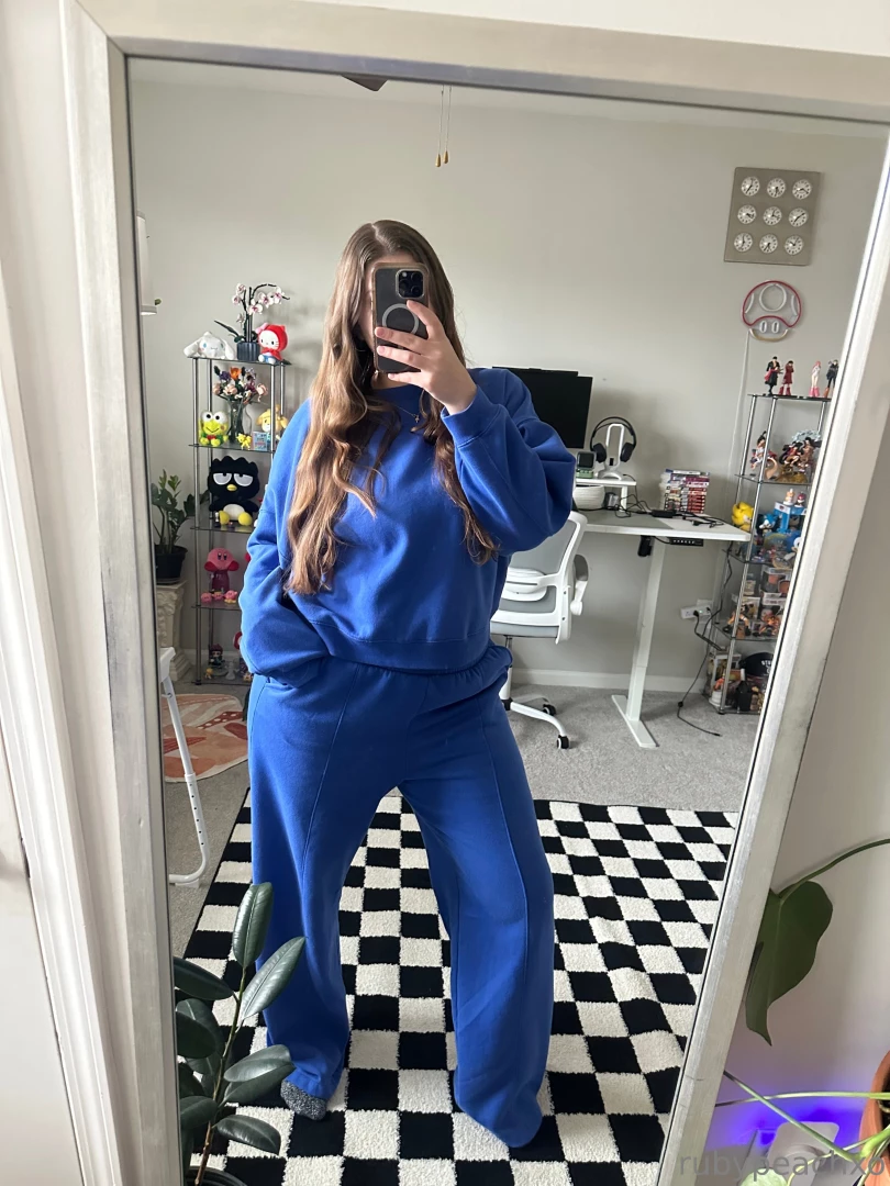 Just the coziest girl my vibes everydayyy gt swipe to the end p part 2 