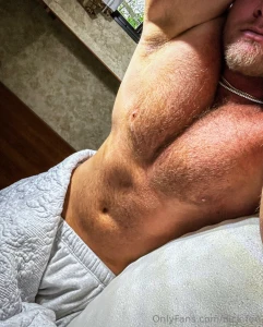 Making content lots available