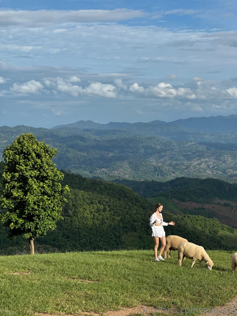 With such a cutie by my side even the sky feels brighter part 5 