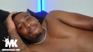 Boyfriend experience waking up next to a hard horny boyfriend to get