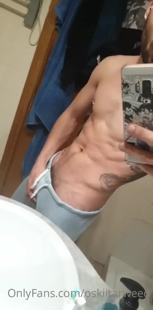 Estoy cachondisimo con este calor quereis toda la leche no dudes en 