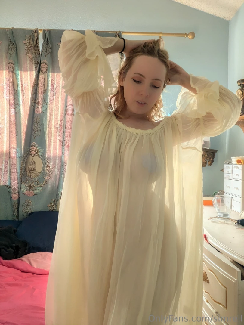 I mentioned it in the lingerie haul video- but who d like a renfaire 