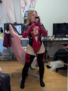 My 2nd katsucon cosplay hehe look at this fuck ass mask lol part 1