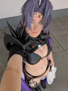 I m back from fanime swipe for the post -cosplay selfie what a fun con