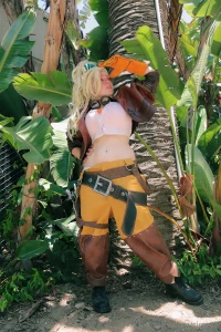 Gemma cosplay pics from anime expo and yes yes fear not lewds will be part 2