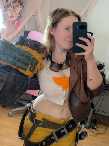 Cosplaying gemma from monster hunter at anime expo today 3 part 2