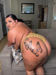 Good day busy want to chat dm