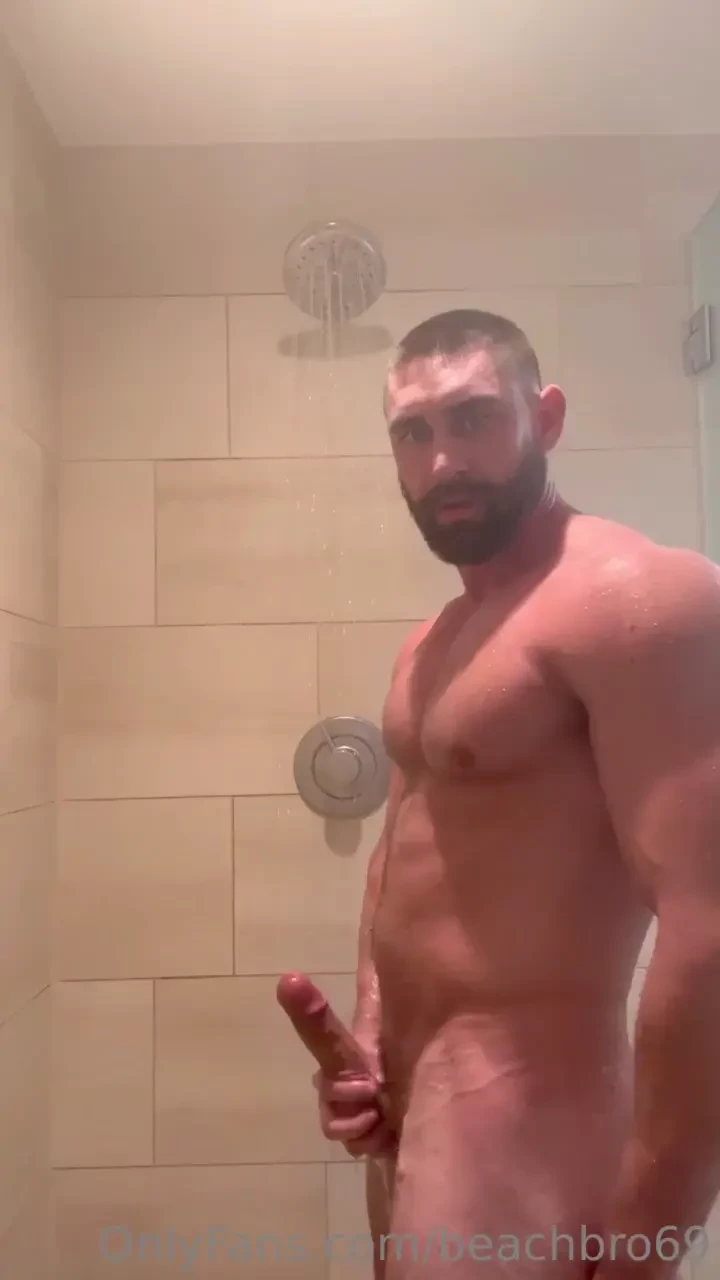 Check the dm s for the full vid 