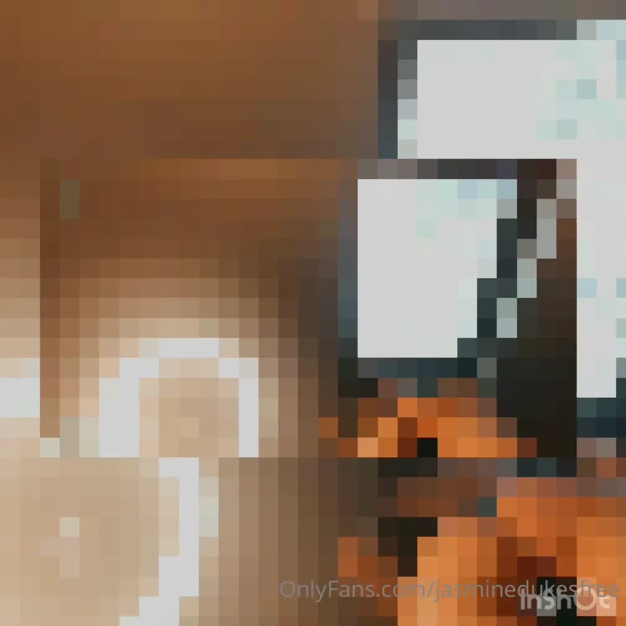 Come clap my cheeks over at my main page 