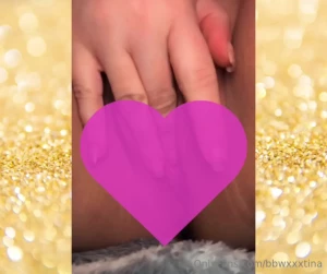 My kitty loves to be touched and played with any volunteers tip me 5