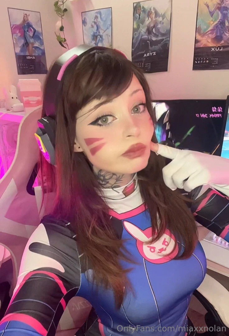 D va cosplay pew pew part 3 