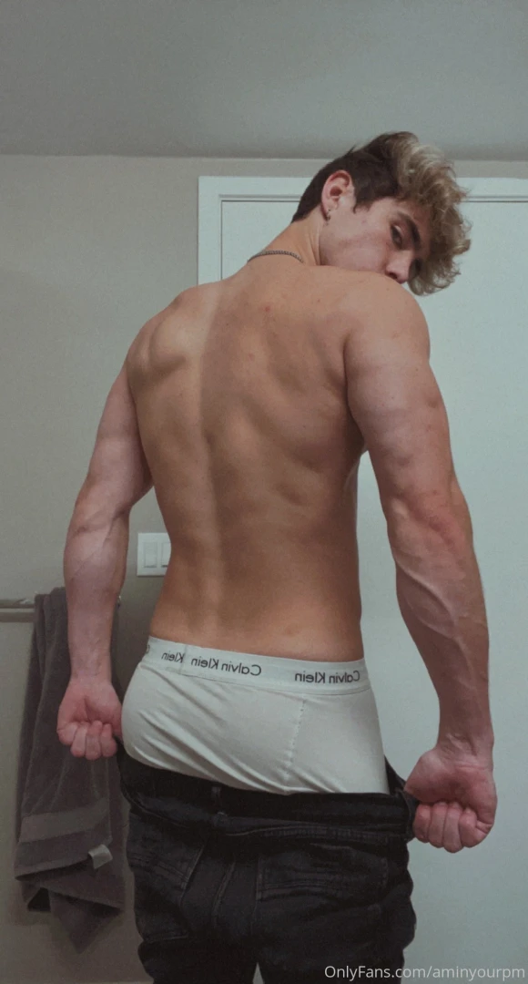 Do i look better from the front or back part 1 