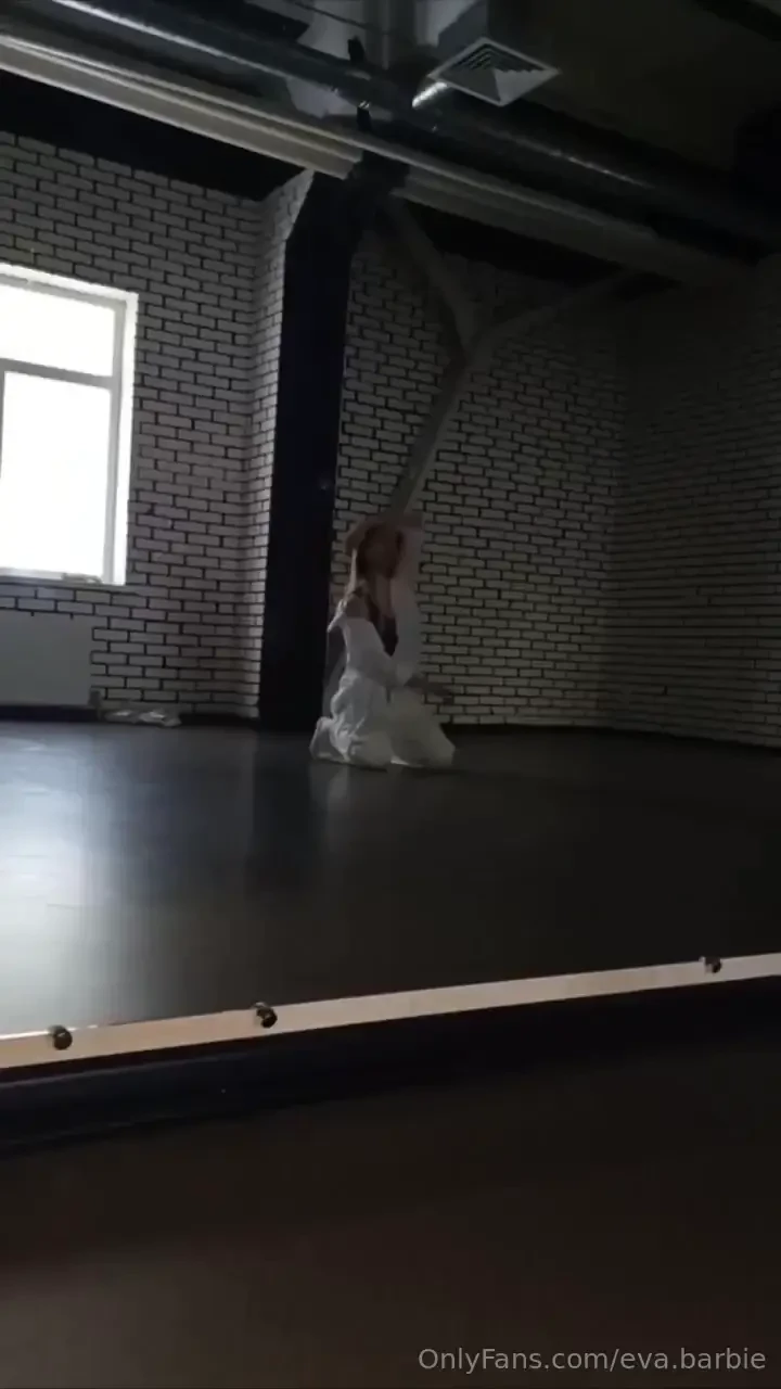 Full of energy at dance training is not only a feeling of physical 