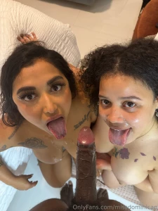 Live threesome w persia im live right now click link to join my live