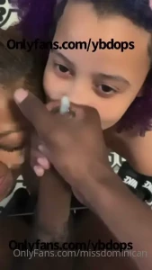 Ybdops loves to fuck baddies with his bbc he has a free page too go