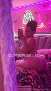 Fly eagles fly come spend your post game with me im live right now