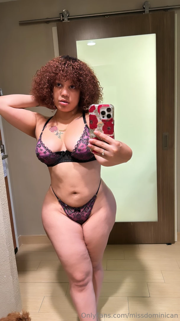 I m getting freaky on my vip right now ilovedomii lt i m waiting for 