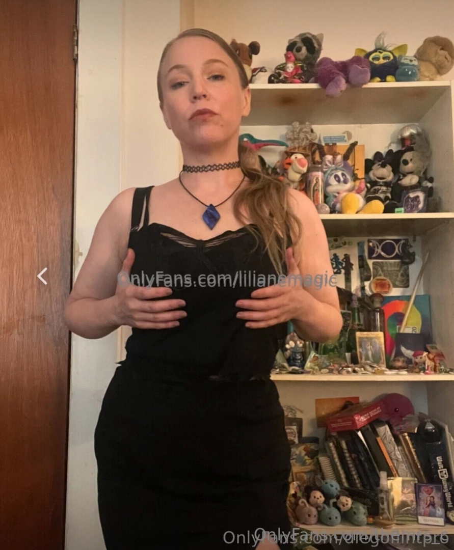 Hey sexy i m princess liliane i am a bisexual switch and can t wait to 