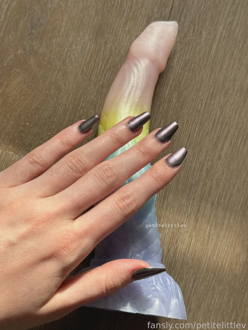 Painted my nails a couple days ago what would you have my pretty hands 