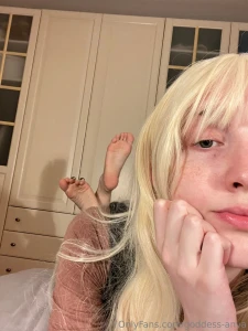 Evening chill in bed join me part 5