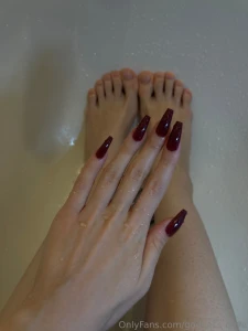 Lick all the drops off my feet you perv last set of close-ups full