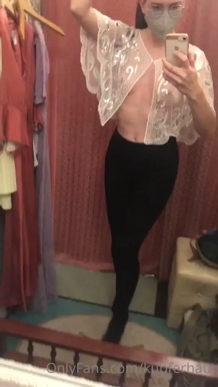 I tried some vintage outfits today 