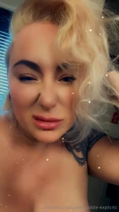 New anal vid coming ready for my fuck vids to be back 3 days make sure