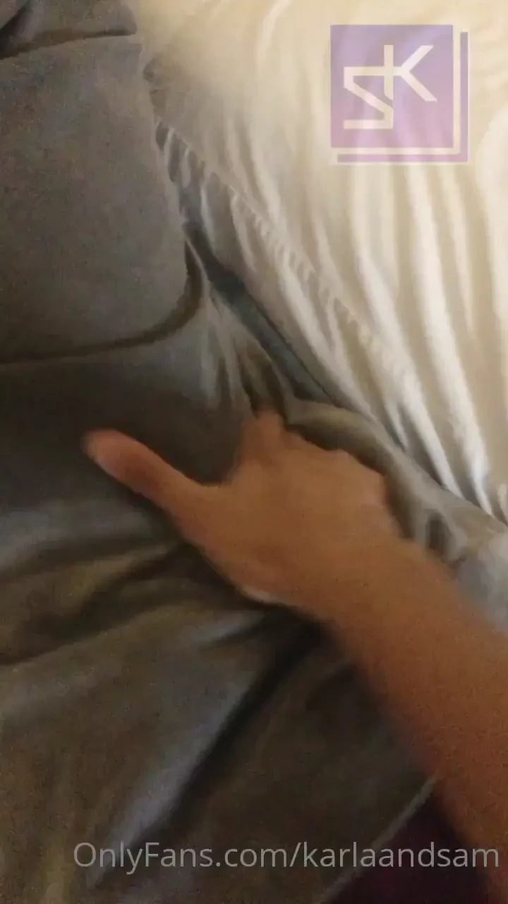 Wedgie girl before the school 