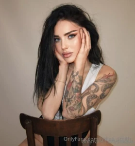 Hi support my friend snezus she is just starting her journey on of she part 90