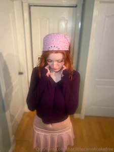 This shirt makes them look big