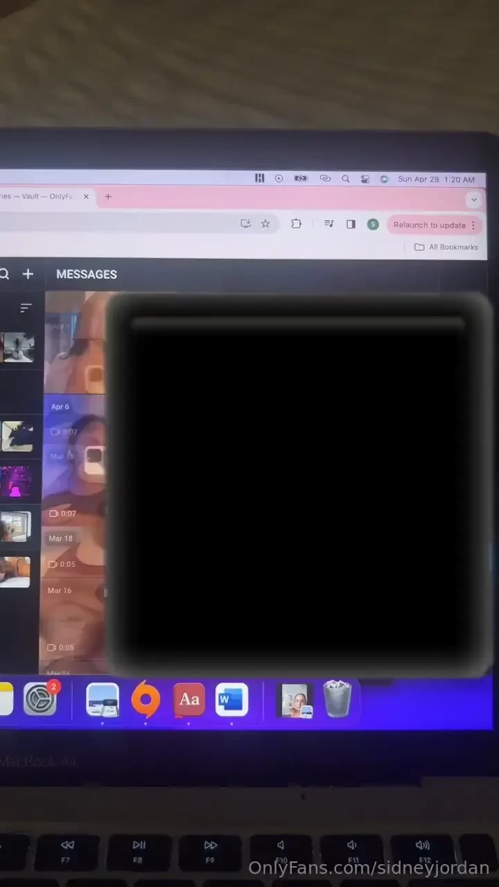 If you re new around here i ve got 260 photos ready for you to cum to 