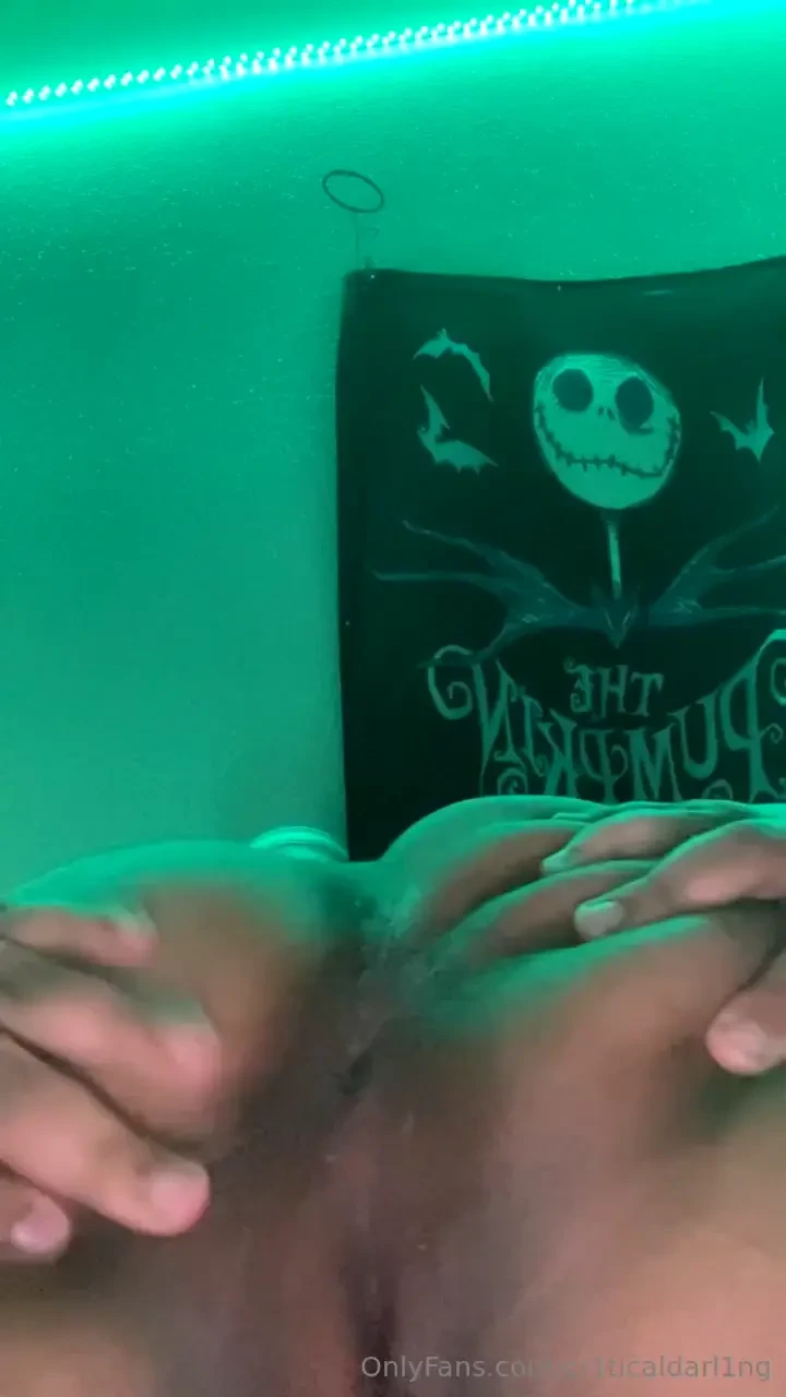 Ever wondered what my gape looks like part 1 