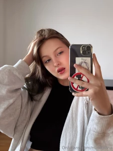 Perfect face with sweet lips