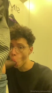 I fucked the twink-boy at the mall after work part 1