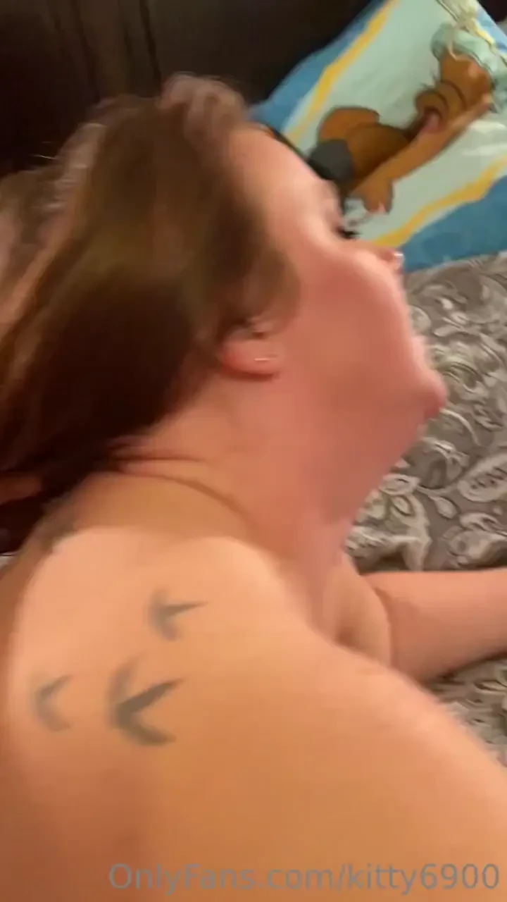 Happy hump day when daddy pulls my hair mmmmhmmm 