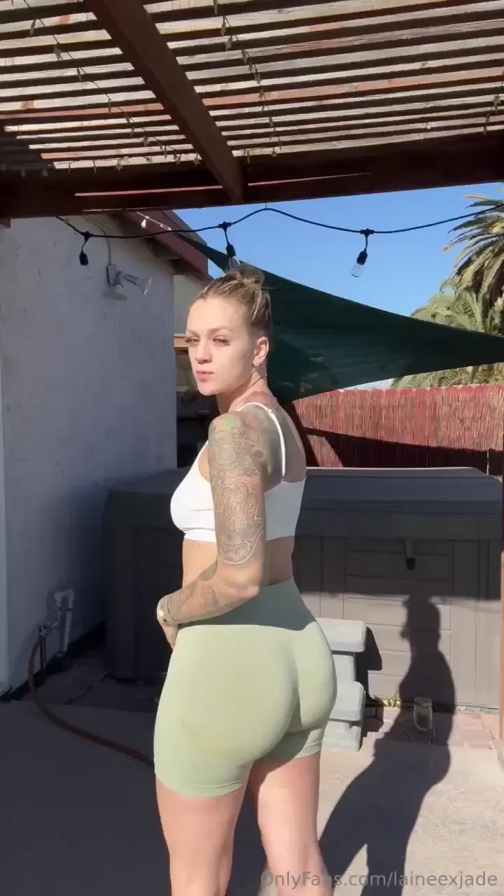 A clip from my morning backyard workout 
