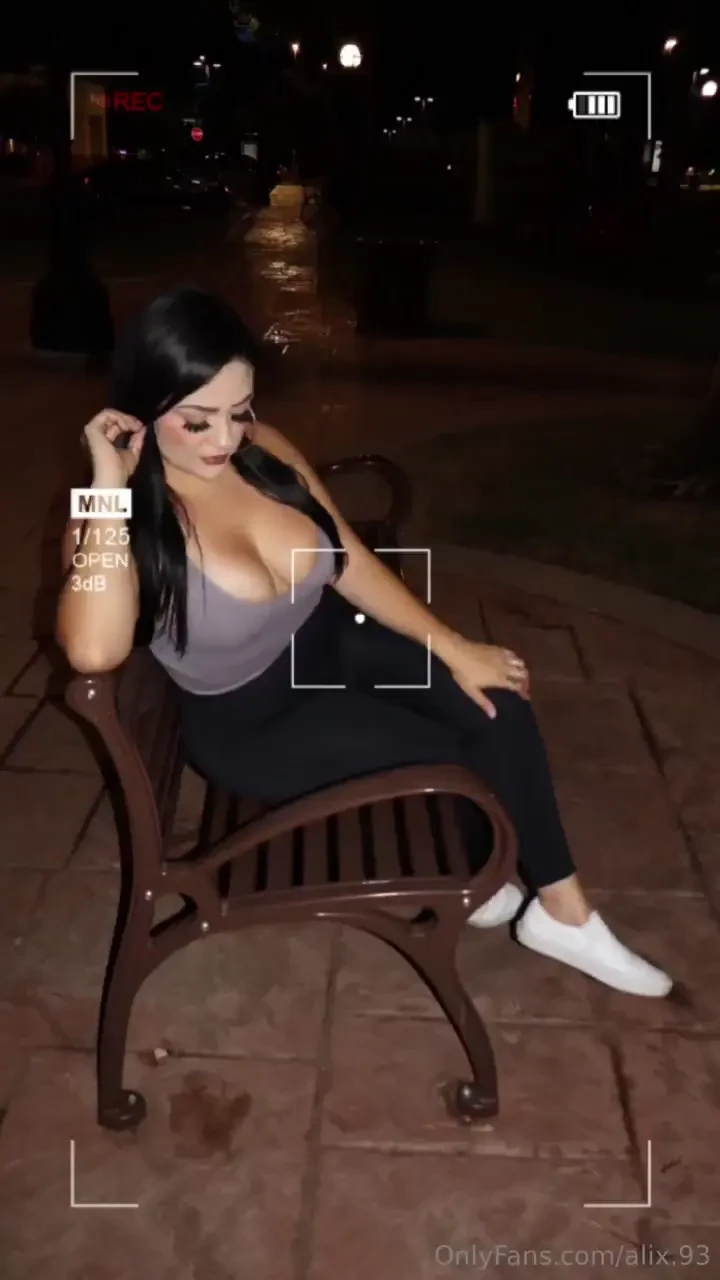 What are you waiting to reach out baby 