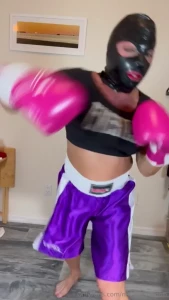 The masked mistress storm boxing pov bad ass bitch round 3 top comes