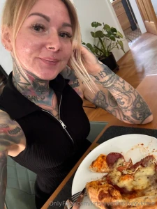 Morning i d love to be your breakfast