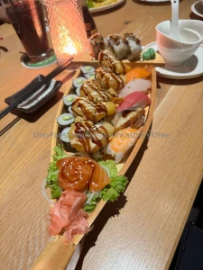 This reminded me of that sex and city episode i wonder how it feels