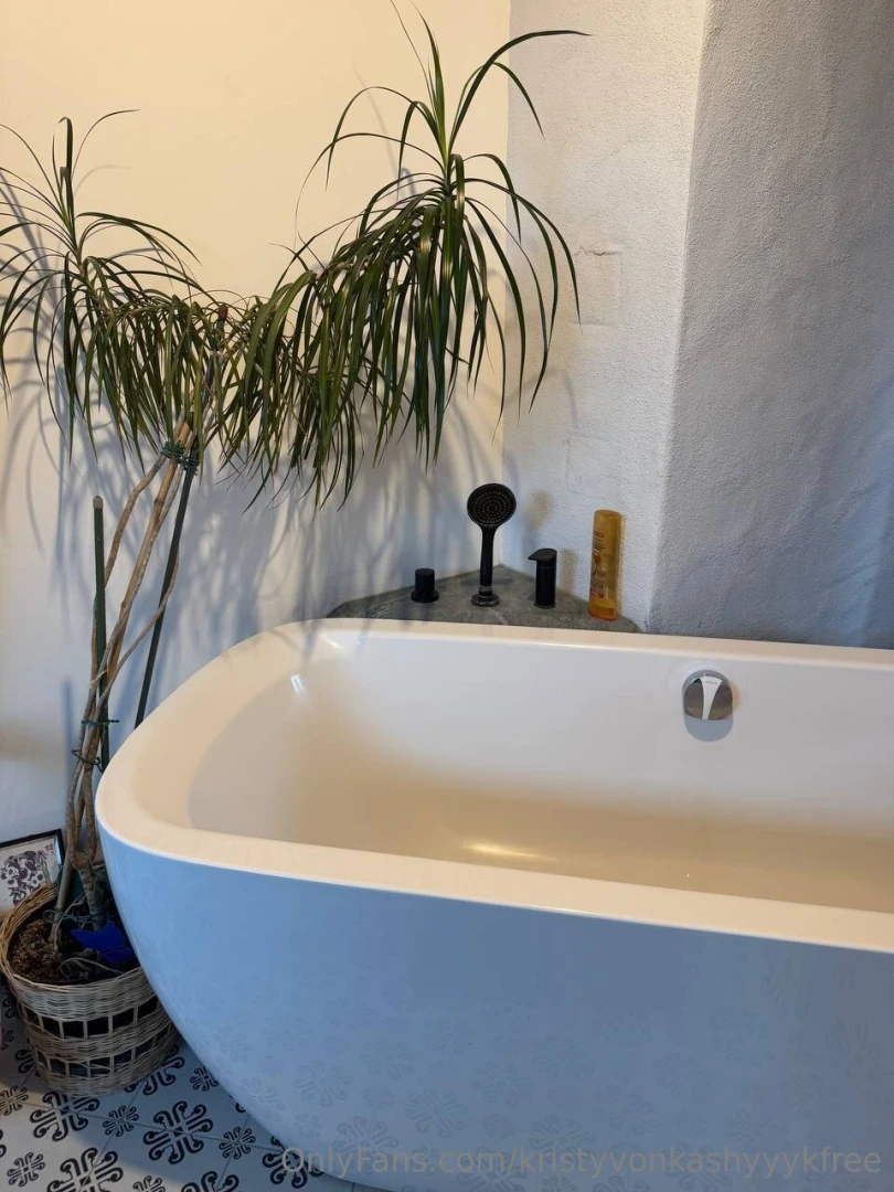 My bath is really big maybe it could fit me and you 