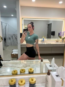 Need a new gym outfit been a while since i ve treated myself to one